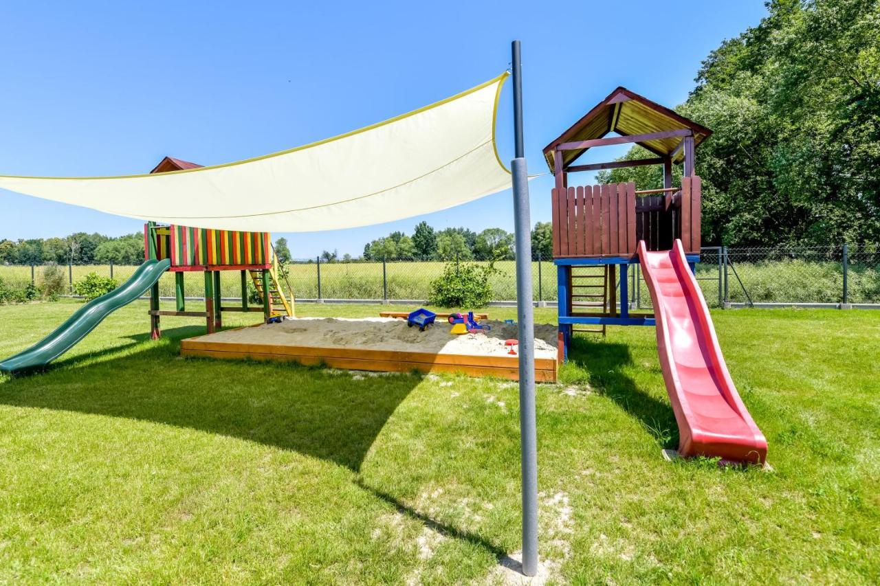 Kempingzator Apartamenty Екстер'єр фото