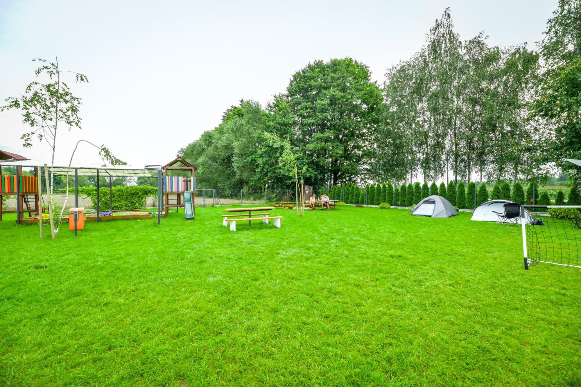 Kempingzator Apartamenty Екстер'єр фото